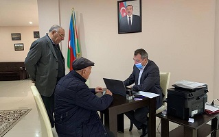 Azercell ahıl yaşına çatmış abunəçilərinin xidmətində – Fotolar