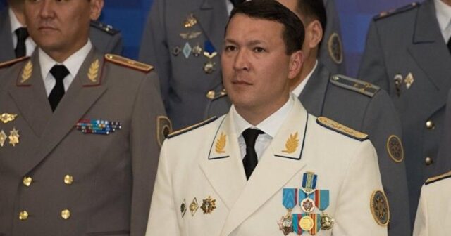 Nursultan Nazarbayevin qardaşı oğlu işdən çıxarılıb