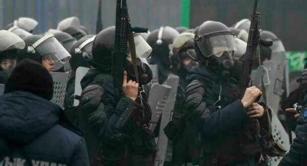 Aktauda güc strukturları etirazçıların tərəfinə keçdi