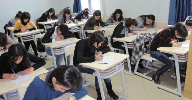 Ali məktəblərə qəbul qaydaları dəyişdi