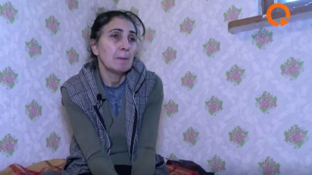 Ayağı işləmir, əmək qabiliyyətini itirib, 15 yaşlı övladı ilə çarəsiz qalıb – VİDEO