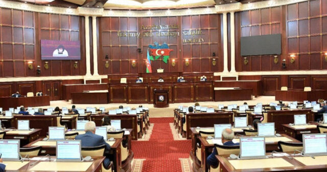 Milli Məclisin iki deputatı İrəvana gedir