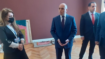 Nazirlə işçi arasında gərginlik: “Siz bunu məndən yaxşı bilməlisiniz…” (VİDEO)