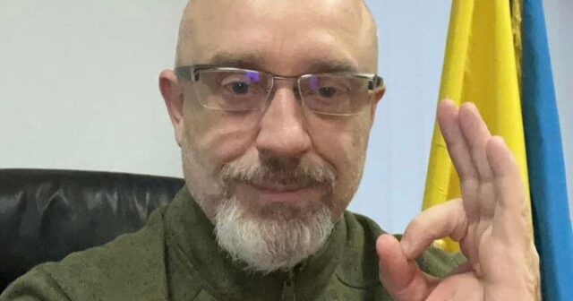 “VƏZİYYƏT TAM NƏZARƏT ALTINDADIR” – Ukraynanın müdafiə naziri