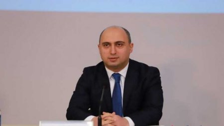 Nazir Teymur Əhmədovu vəzifəsindən azad etdi – FOTO