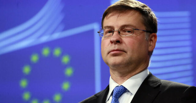 Dombrovskis: Putin Ukraynada qalib gəlsə, Baltikyanı ölkələri vuracaq
