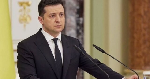 Zelenski: “Bayrağımızda ləkə yoxdur və olmayacaq”