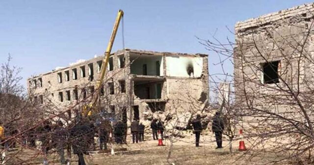 Məktəbin çökməsi zamanı ölənlərin adları açıqlandı (SİYAHI)