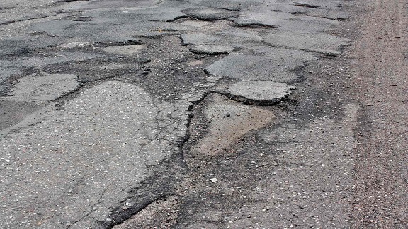 LƏNKƏRAN YOLLARINDAN SANKİ RUS TANKLARI KEÇİB, AAYDA İSƏ…