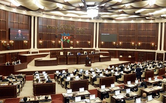 Deputat nazirlərdən Əli Əsədova şikayət etdi -“Hökumət üzvləri telefonları götürmürlər”