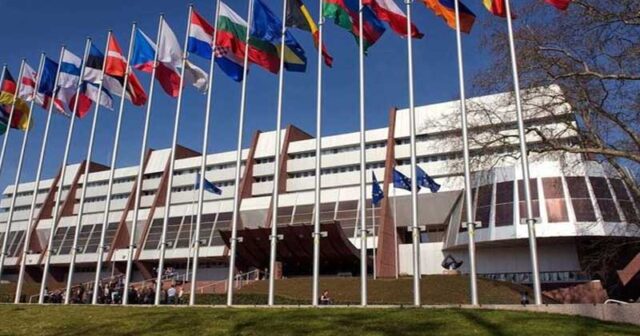 Rusiya Avropa Şurasını tərk etdi