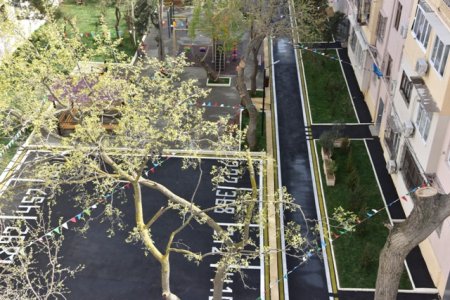 Nəsimi rayonunda daha bir abad həyət sakinlərin istifadəsinə verilib – FOTO