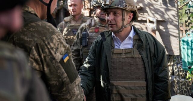 Zelenski: “Mariupolu blokadadan çıxara bilərik”