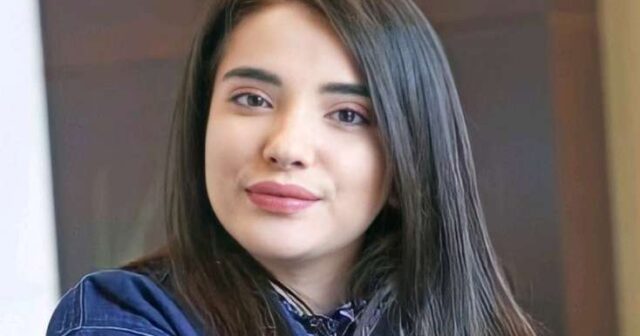 “Azərbaycandan gedirəm. Alın… başınıza çırpın!” – Nahidə itə görə ölkədən getdi