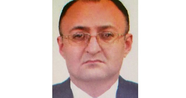 Ölkədən qaçan sabiq aparat rəhbəri axtarışa verildi – FOTO