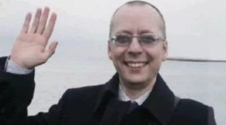 Rusiyanın yüksəkranqlı diplomatı istefa verib: “Utanıram”