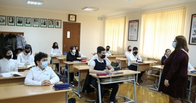 Şagirdlərin elektron yerdəyişməsi dayandırılır