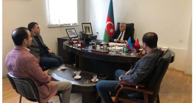 Vahid Əhmədov “Dördbucaq” layihəsində: “Deputatların 50-60 faizinin Qubada villası var”
