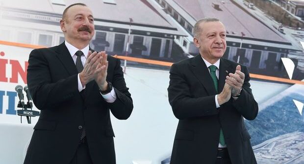 Ərdoğandan İlham Əliyevə hədiyyə – VİDEO