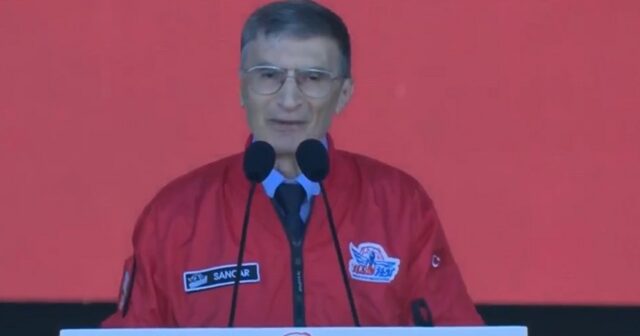 Əziz Səncər “TEKNOFEST Azərbaycan”da gənclərə çağırış etdi