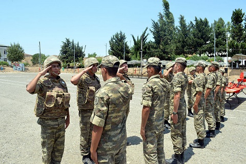 Hərbi qulluqçulara əmək pensiyası təyin edilməsi qaydası dəyişir