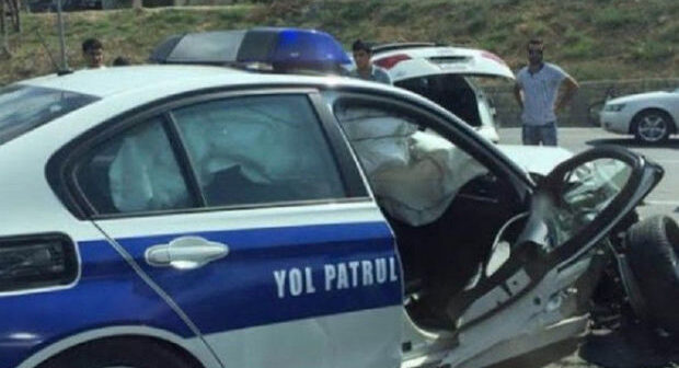 Bakıda “Prius” YPX-yə çırpıldı: Yaralanan var