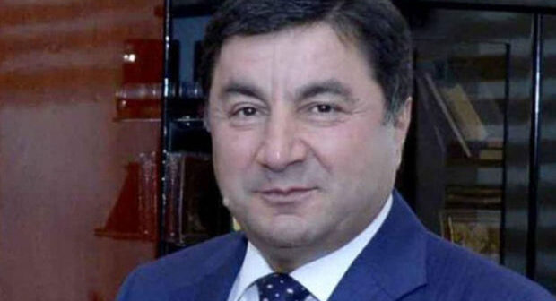Nazirliyin sabiq aparat rəhbəri 43 milyonluq həbs qoyulan ƏMLAKLARINI qurtarmaq istəyir
