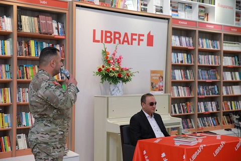 Qazi-yazarın “Alabaş” və “Qara mamba” kitablarının təqdimatı keçirilib – FOTOLAR