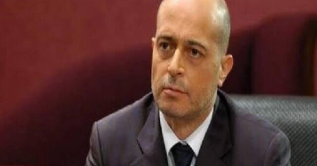 “Qurdlar vadisi” serialının məşhur aktyoru vəfat edib