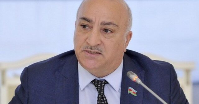 Deputat: ““Uşaqpulu” tələb edirsən, az qala adamın gözünü çıxaralar, başına oyun gətirələr”