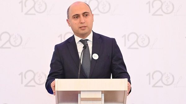 “Bəzi müəllimlər məktəblərə qeyri-qanuni şəkildə yol tapıb” – Nazir