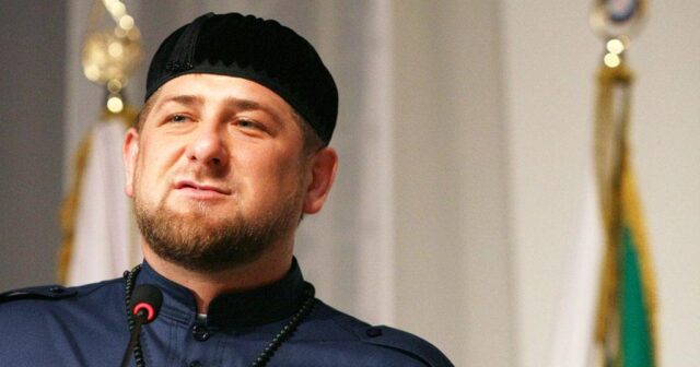 Kadırov Putin barədə “epik səhv” buraxıb: “Ali baş“q*vnokomanduyuşiy” deyib