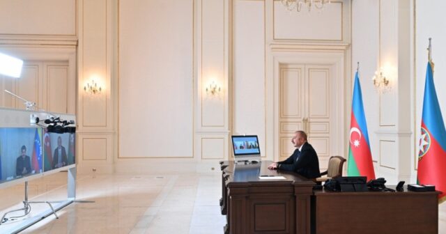 Prezident Maduronu testləri pozitiv çıxdığı üçün videoformatda qəbul etdi