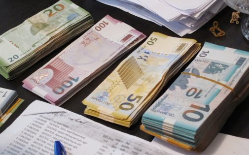 Bu təqaüdlər 200 manatdan 500 manata ÇATDIRILDI – RƏSMİ