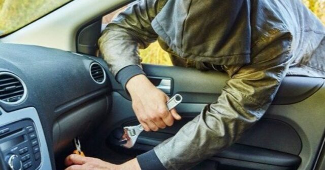 Bakıda “Range Rover”dən içərisində 920 manat olan çanta oğurlanıb