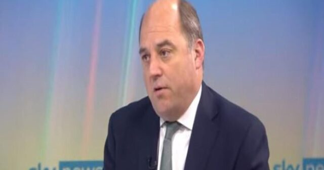 “Putinin A, B və C planları iflasa uğrayıb və o, D planına baxa bilər” – Müdafiə naziri