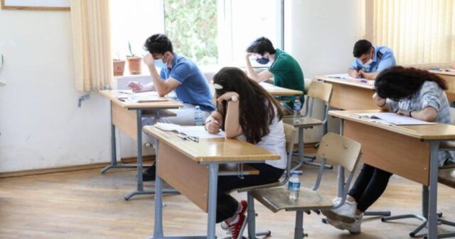 Bu gün qəbul imtahanı var