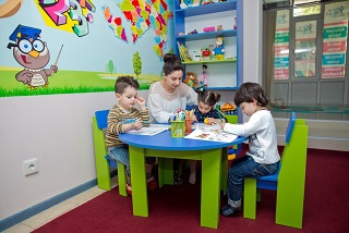 Azərbaycanda 11 uşaq bağçasının müdiri işdən çıxarıldı – SİYAHI