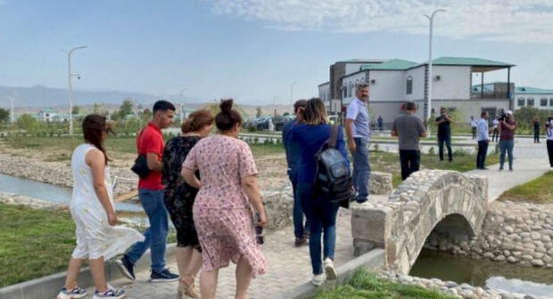 29 il sonra Ağalıya qayıdan qadının ürəyi partlayıb öldü
