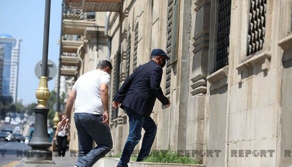 Səlim Müslümov məhkəməyə belə gəldi – FOTO