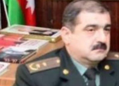 1 SAYLI CƏZAÇƏKMƏ MÜƏSSİSƏSİNİN RƏİSİ EMİN HƏSƏNOV AVTORİTETİN ÖLÜM GÜNÜ İLƏ BAĞLI YAS MƏRASİMİ TƏŞKİL EDİB