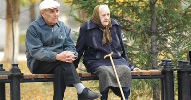 Pensiyaçıların sayı 123 min nəfər azalıb – Statistika