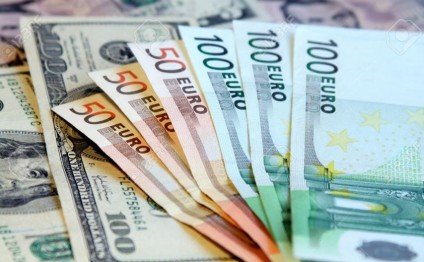 Dərin böhran gözləntiləri avronu zəiflədir
