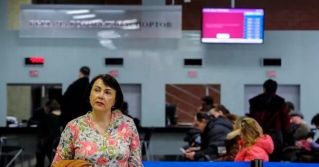 Rusiyada xarici pasport alanların sayı 2 dəfə artıb