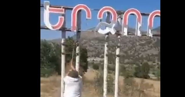 Ermənilərin Laçına qoyduqları qondarma ad belə söküldü – VİDEO