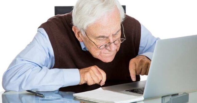 Yaşlı insanlara kompüter və telefon faydalıdır – Alimlər