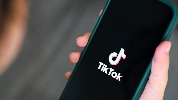 “TikTok”suz qala bilmədik… – Ekspertin yaydığı FOTO şok yaratdı