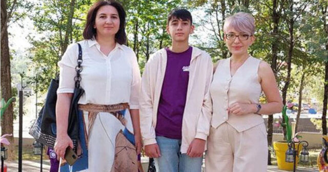 Polad Həşimovun xanımı ilə oğlu Şuşada – Foto