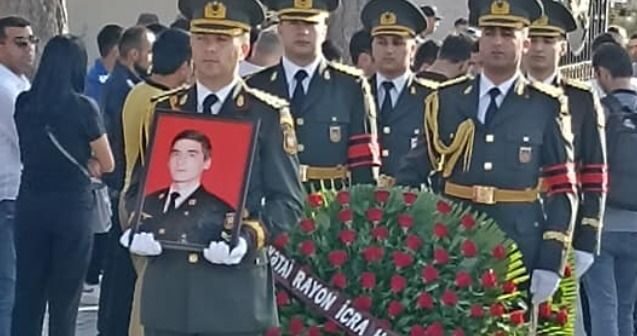 Uşaq evində böyümüş şəhid II Fəxri xiyabanda dəfn olunur – FOTO