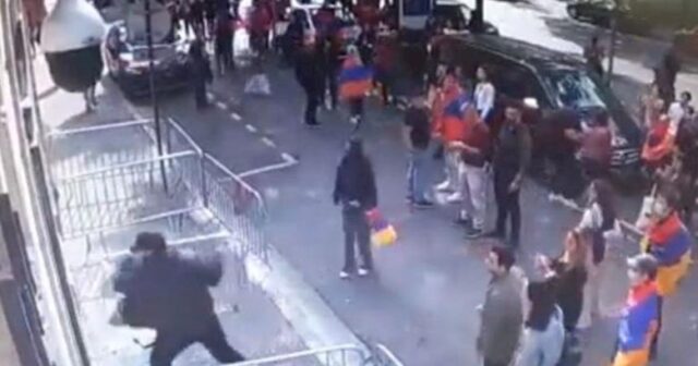 Ermənilər Azərbaycanın Fransadakı səfirliyinə hücum etdilər (VIDEO)